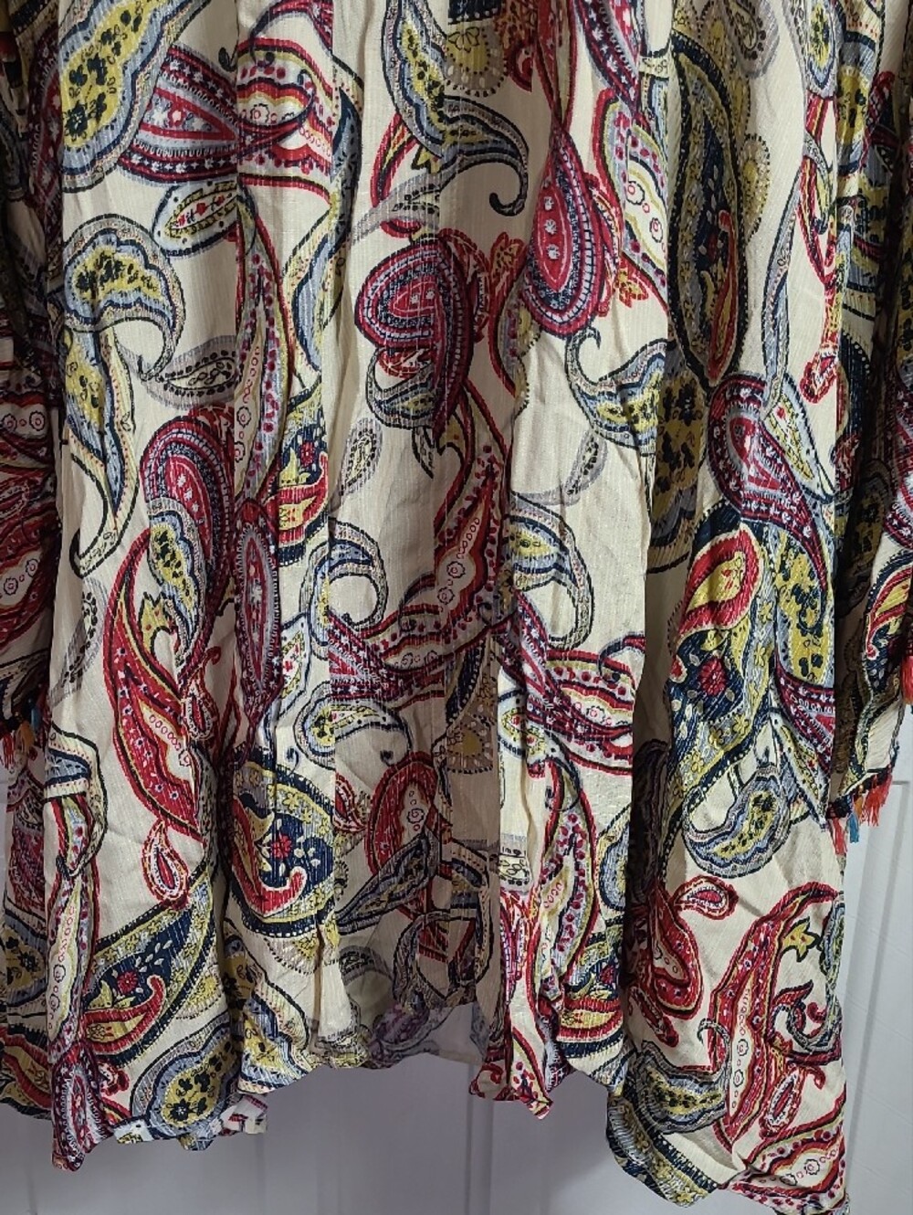 JODIFL Olive Paisley V-Neck Balloon Sleeve Tunic - Picture 10 of 15